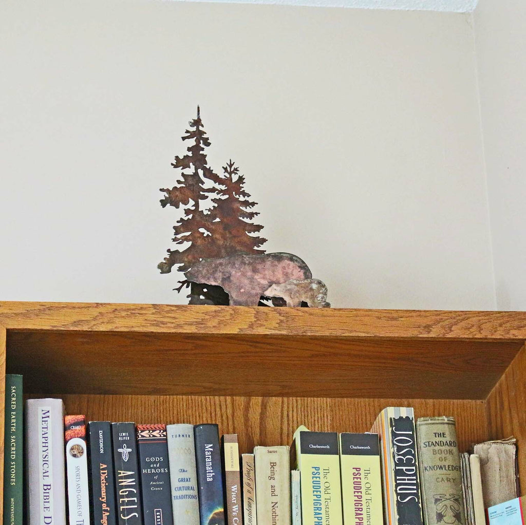 Bear & Cub Table Stand
