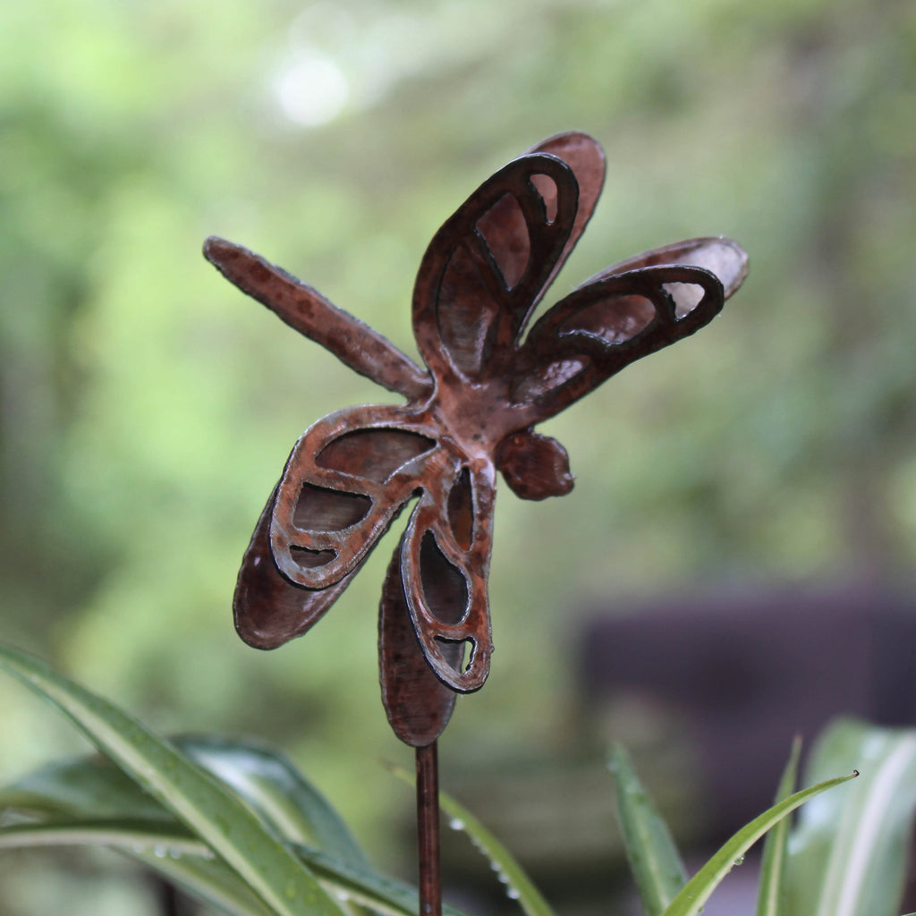 Small Dragonfly Stake