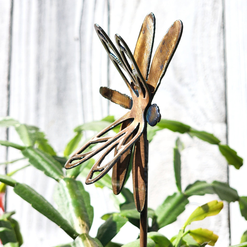 Small Dragonfly Stake