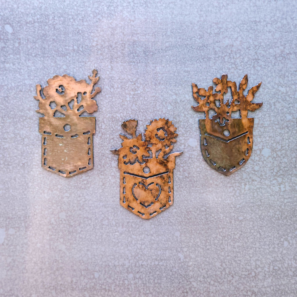 Daisy Flower Pocket Magnet