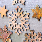 Rigged Tiny Snowflake Magnet
