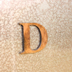 - D - Magnet