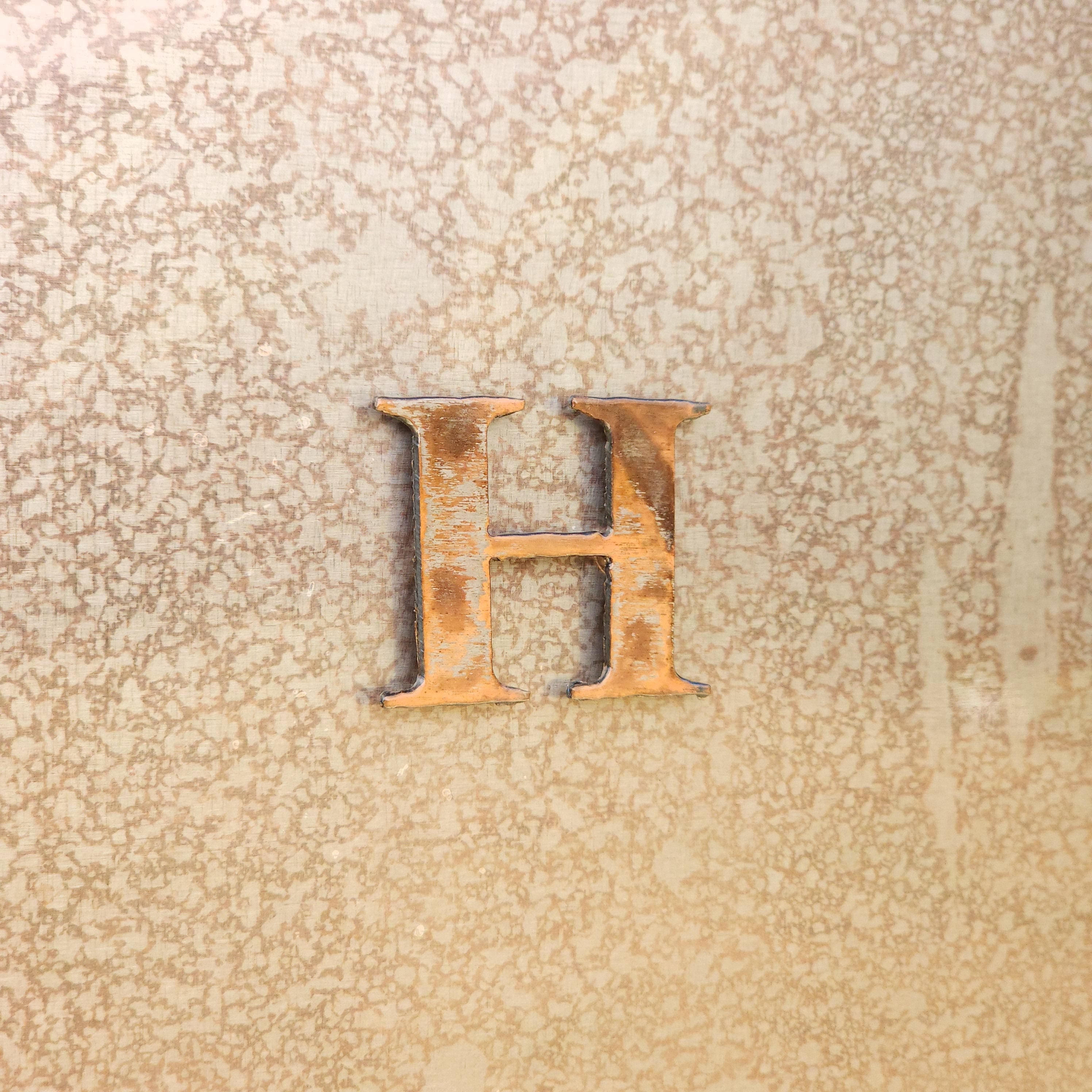 - H - Magnet