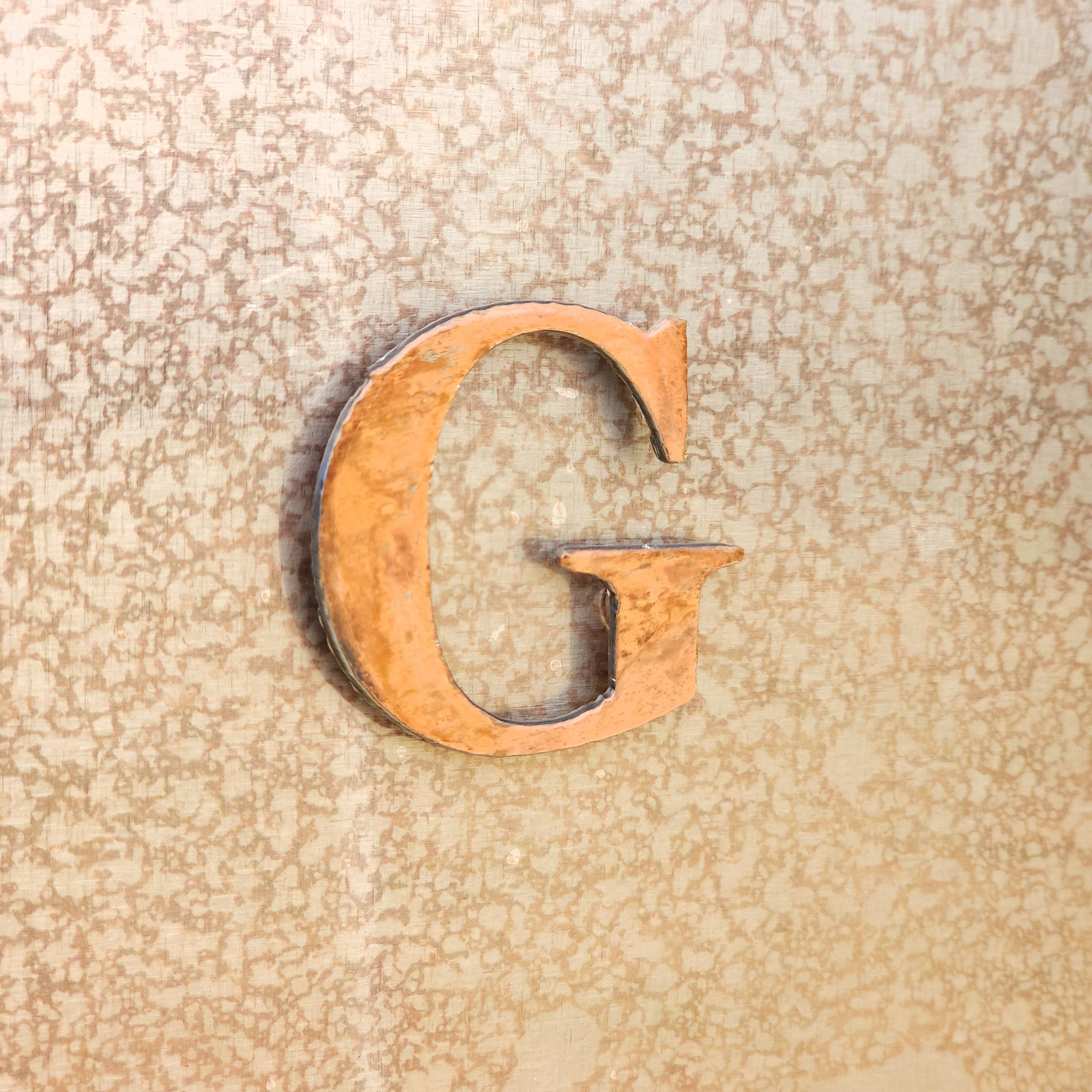 - G - Magnet