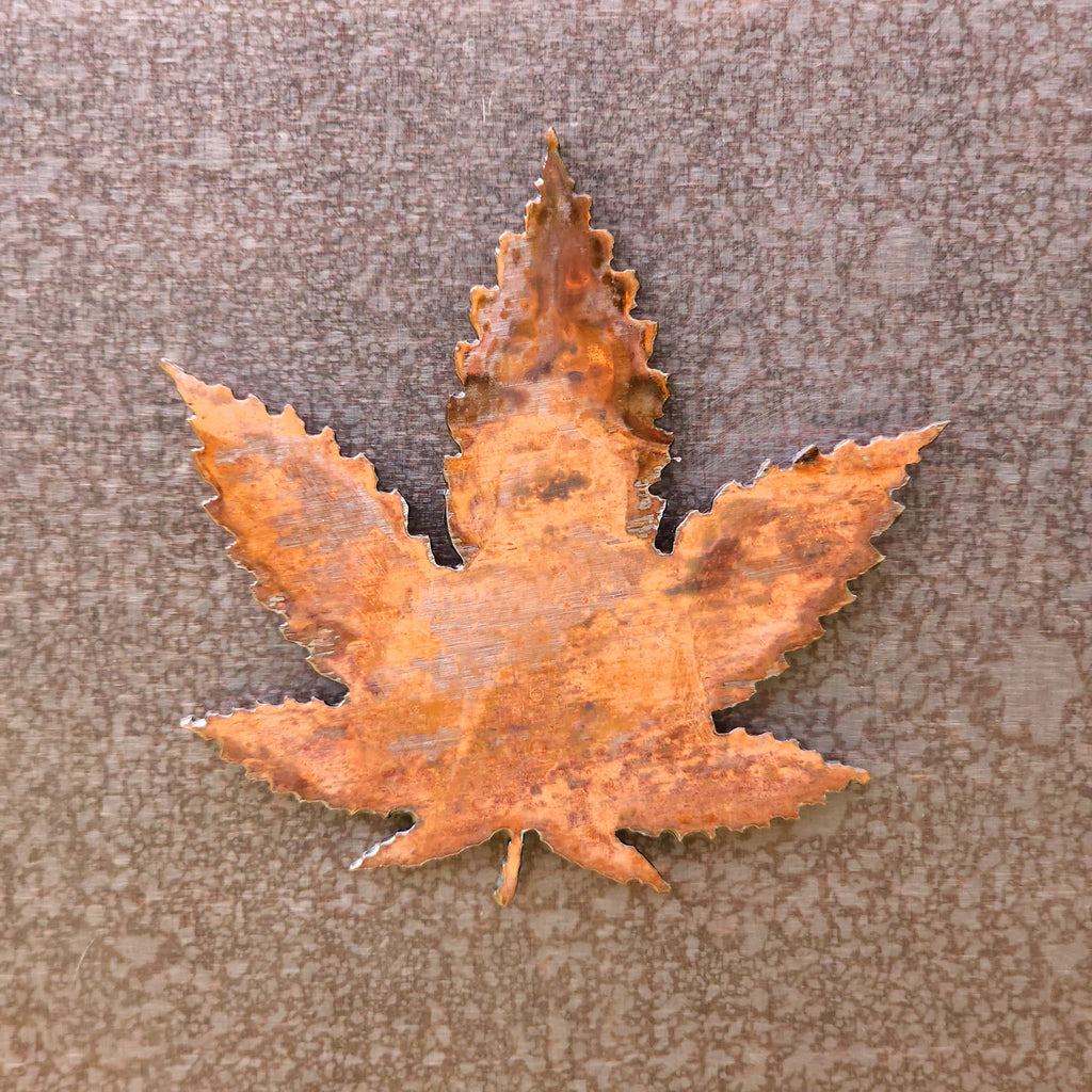 Leaf Magnet